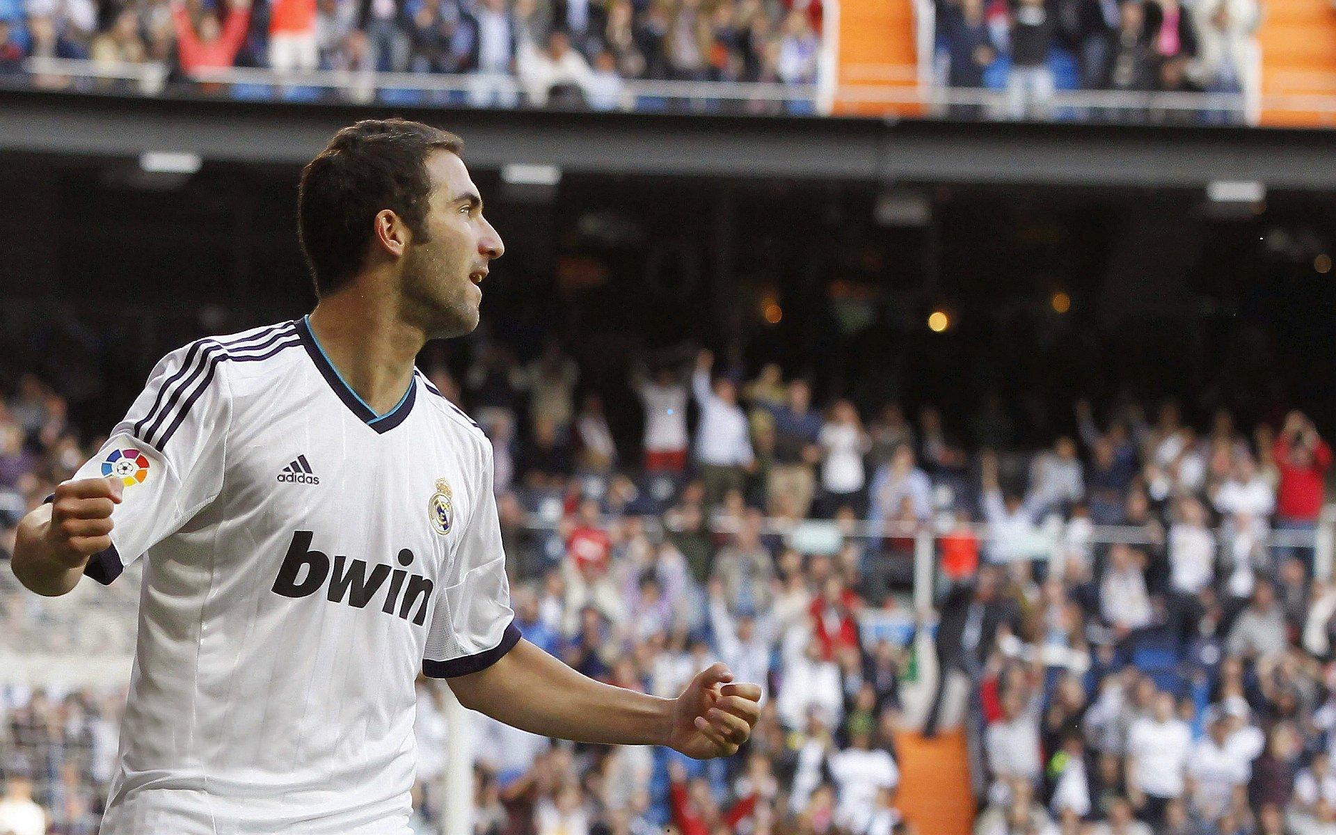 皇马中场霸权崩塌，拒签苏比门迪揭管理层短视，欧冠卫冕路遇阻